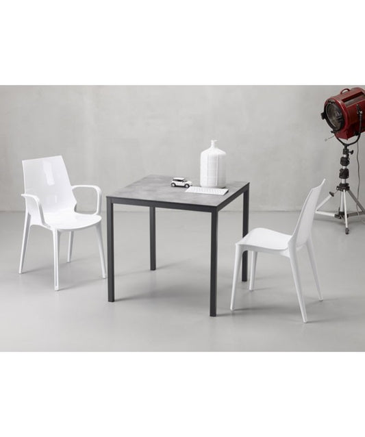 3b2b0901a805b1b1ec78a3deceebf2d3